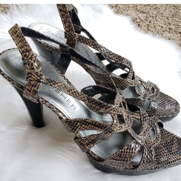 Marc Fishers Snakeskin 4 1/2 Heels Size 8 M - Picture 4 of 10